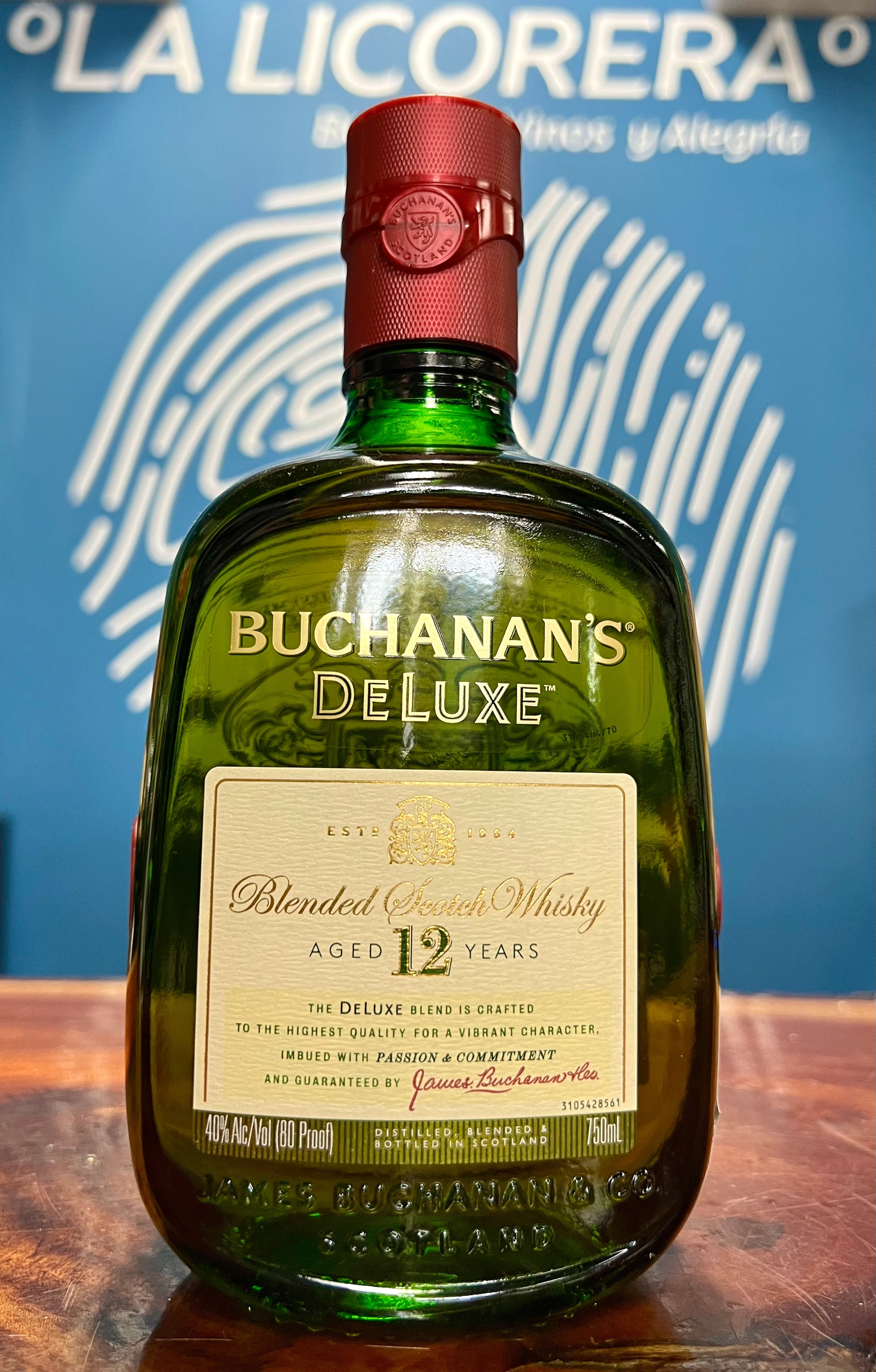 Buchanan s Deluxe 12 Year Old Blended Scotch Whisky 750ml La Licorera Buchanan s Deluxe 12 Year Old Blended Scotch Whisky 750ml La Licorera