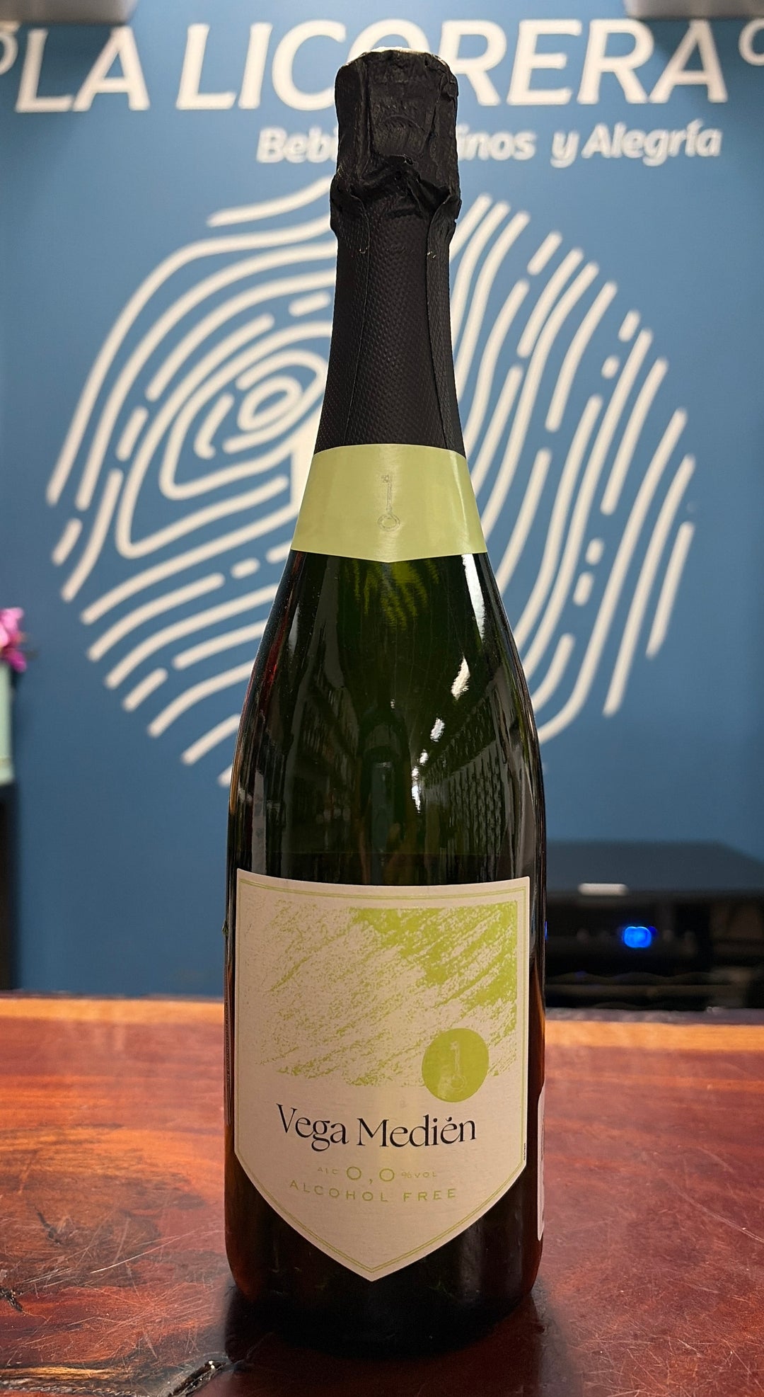 Vega Medién Alcohol Free Sparkling Wine 0.0% 750ml