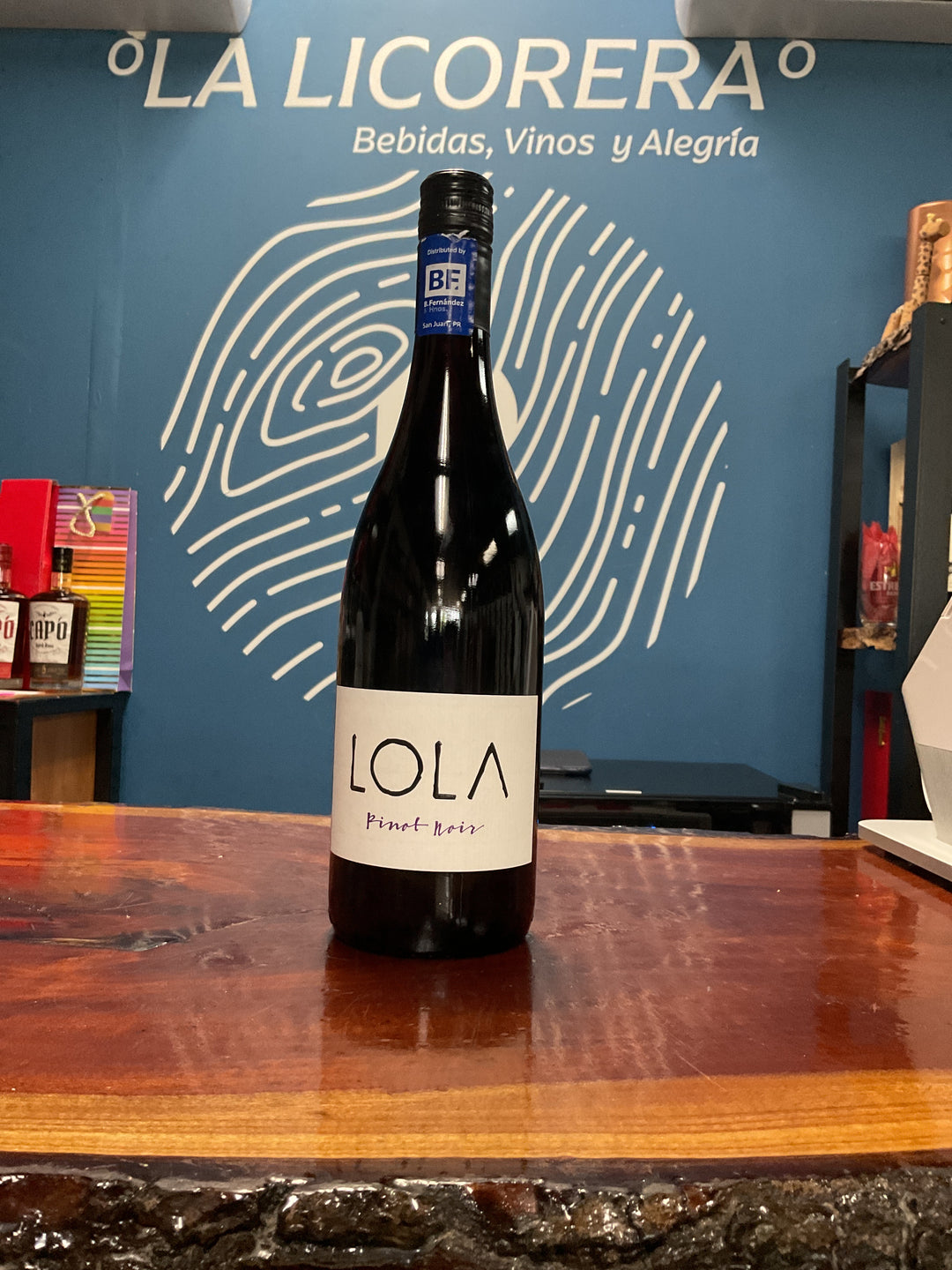LOLA California Pinot Noir 750ml