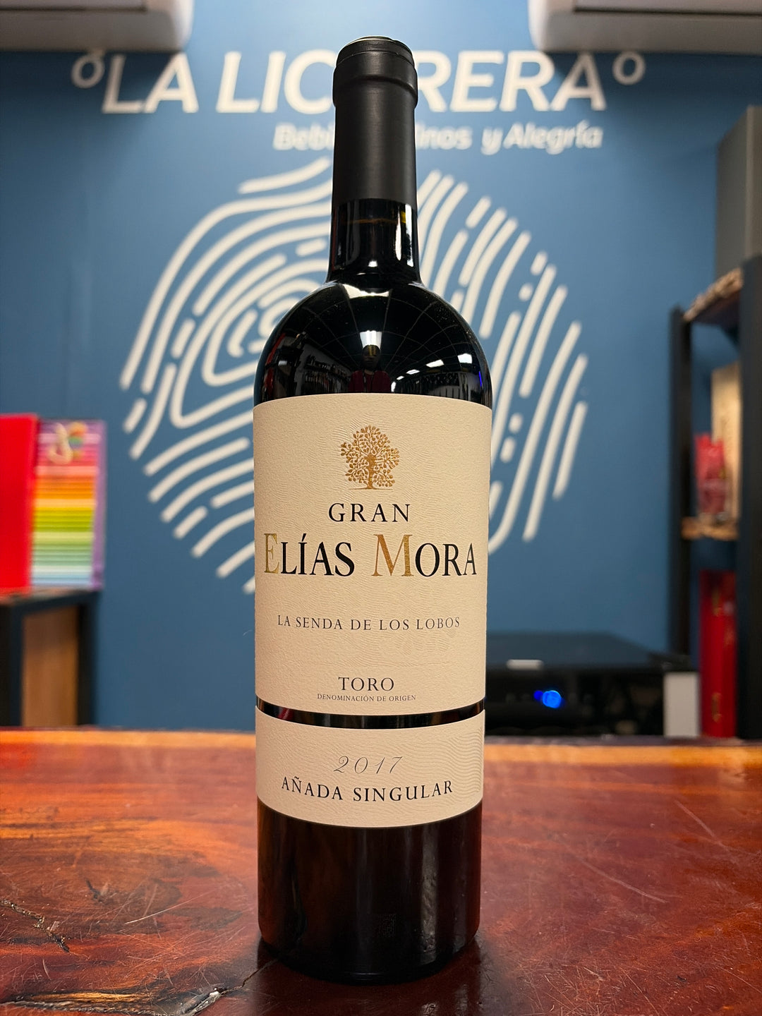 Gran Elías Mora La Senda de los Lobos Toro 750ml