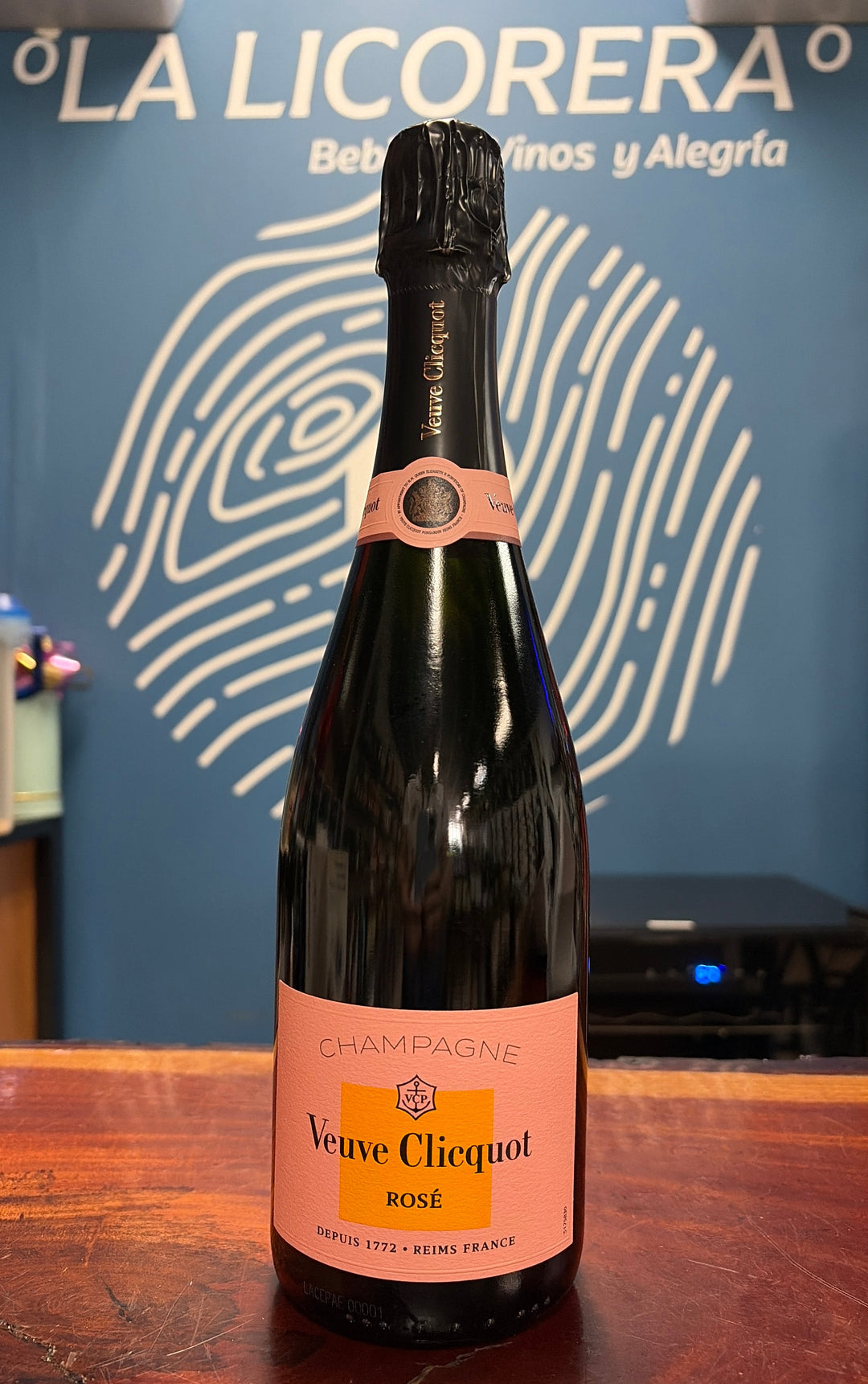 Veuve Clicquot Brut Rosé Champagne 750ml