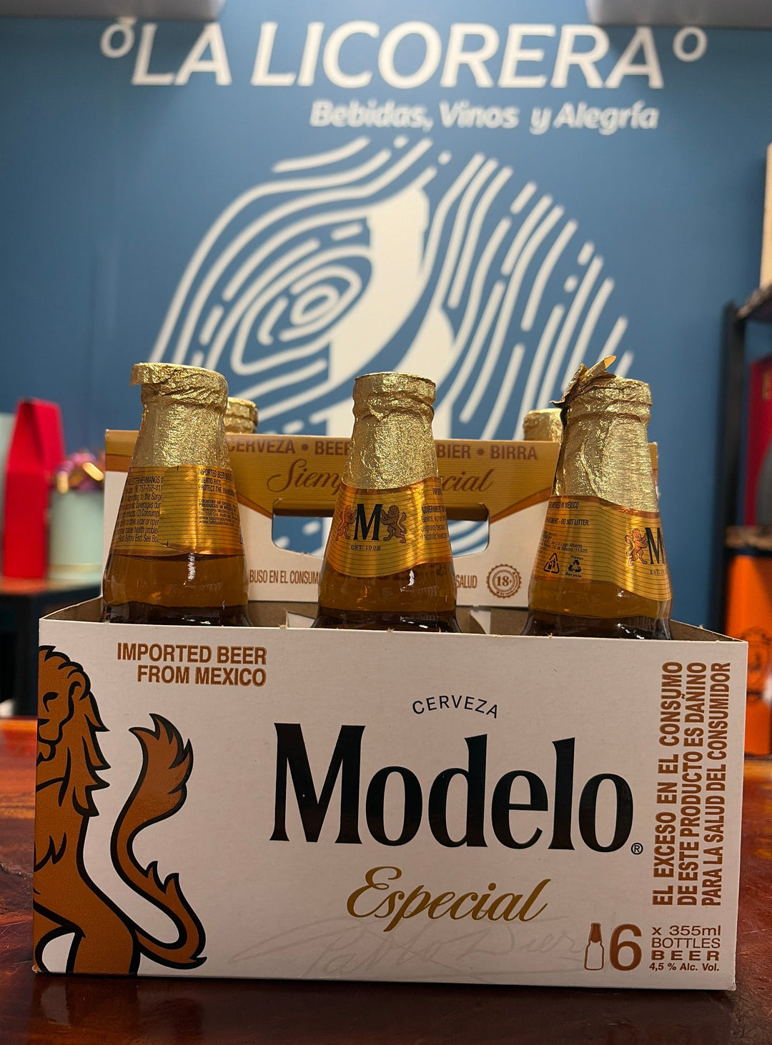 Modelo Especial Mexican Lager Beer 6-Pack 355ml Bottles