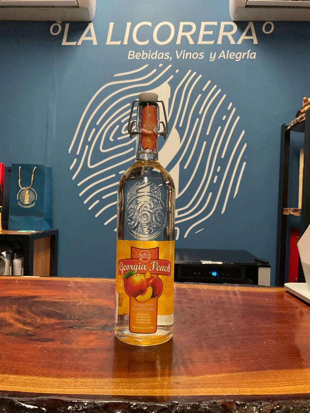 360 Georgia Peach Vodka – 750 ml, American Flavored Vodka