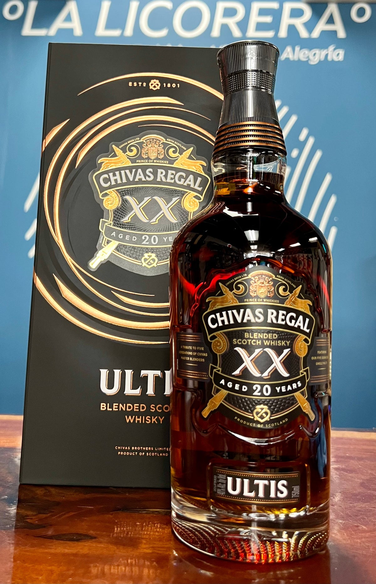 Chivas Regal Ultis XX Blended Malt Scotch Whisky 750ml – La Licorera