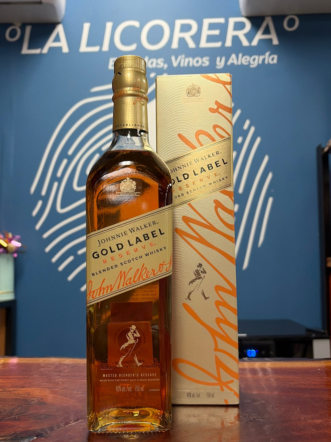 Johnnie Walker Gold Label Reserve Blended Scotch Whisky 750ml