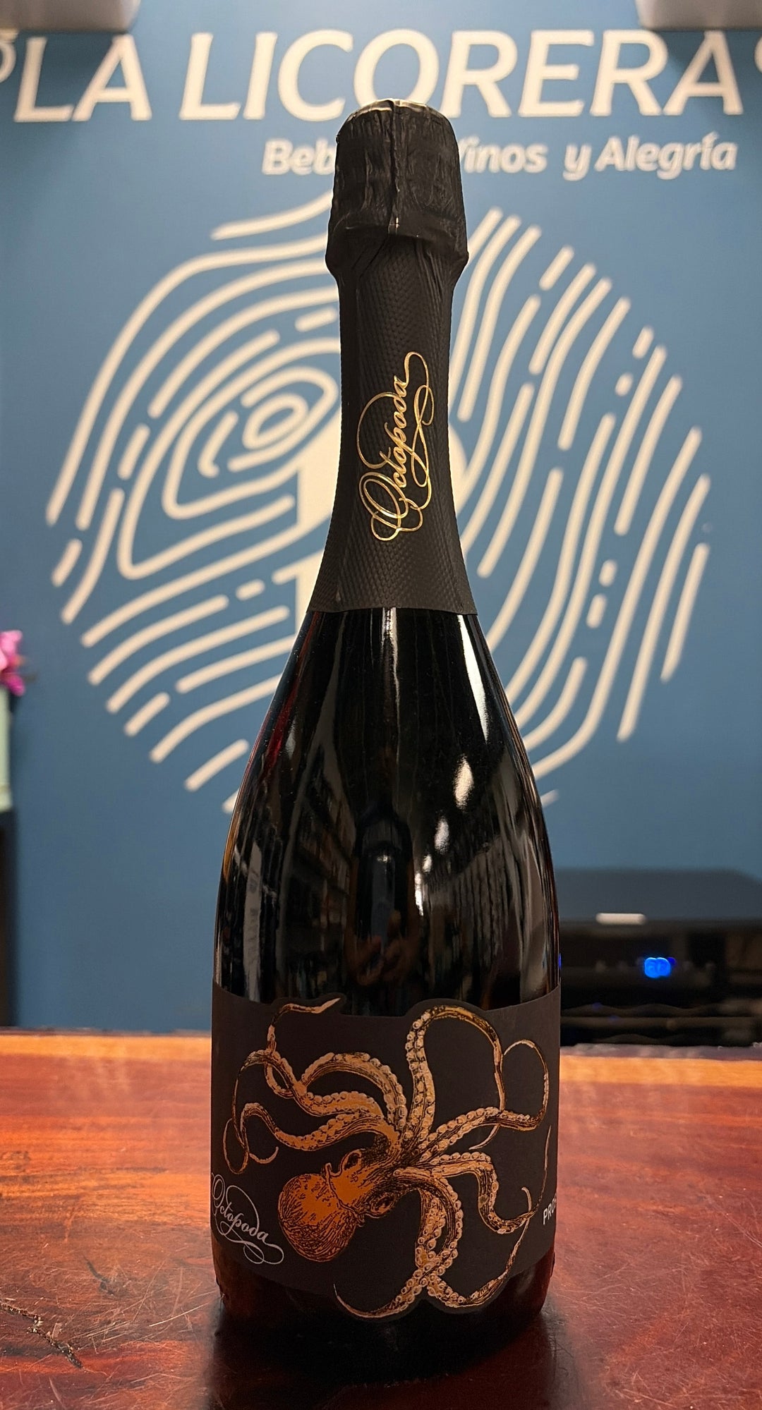 Octopoda Prosecco DOC Brut Sparkling Wine 750ml
