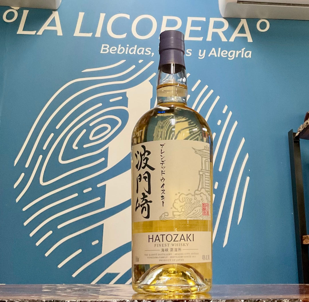 Hatozaki Finest Whisky - 750 ML