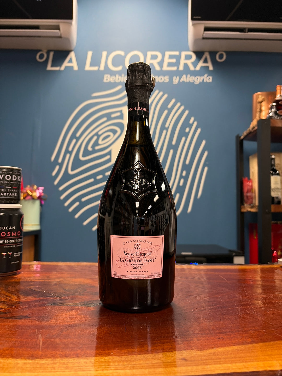 Veuve Clicquot La Grande Dame Rosé Champagne 750ml