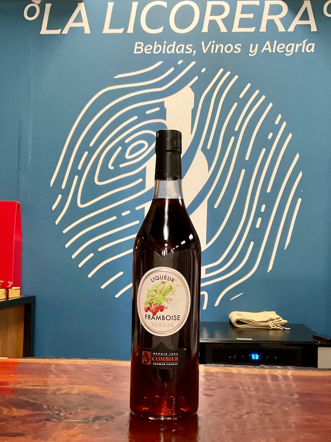 Combier Framboise Liqueur 750ml