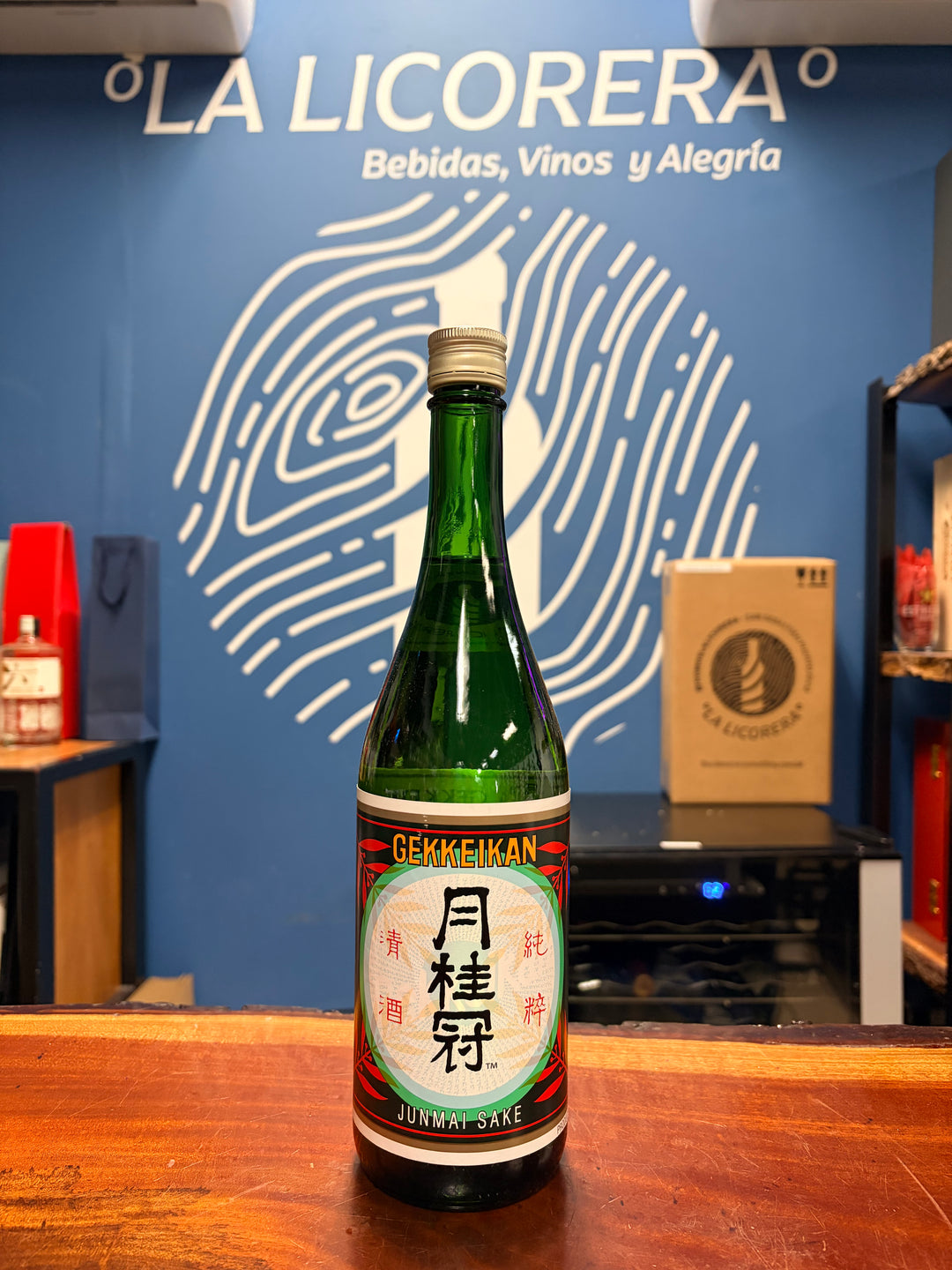 Gekkeikan Traditional Junmai Sake 750ml