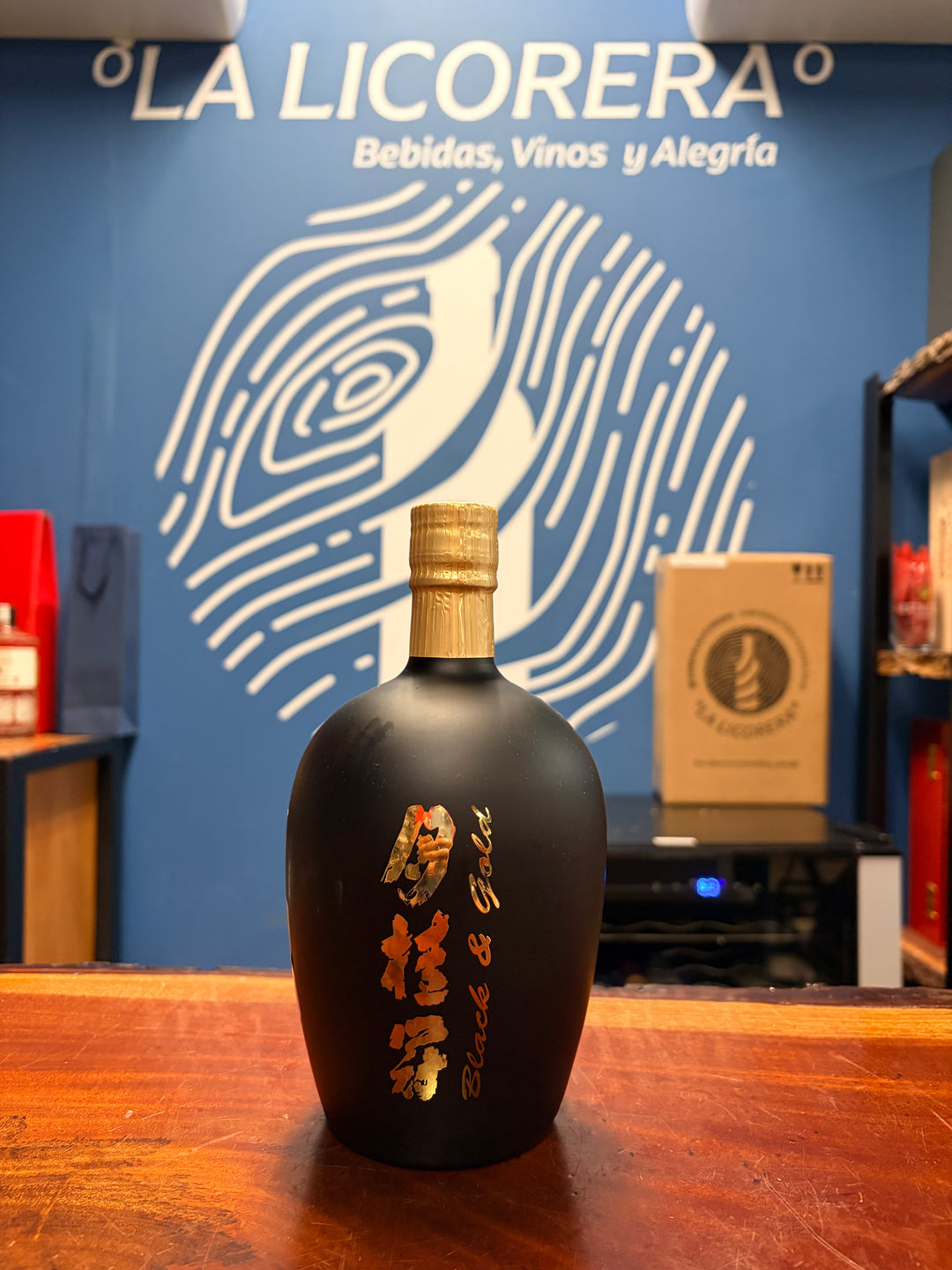 Gekkeikan Sake Black & Gold